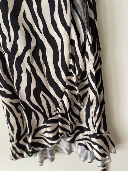 ZEBRA | Saia midi com folho