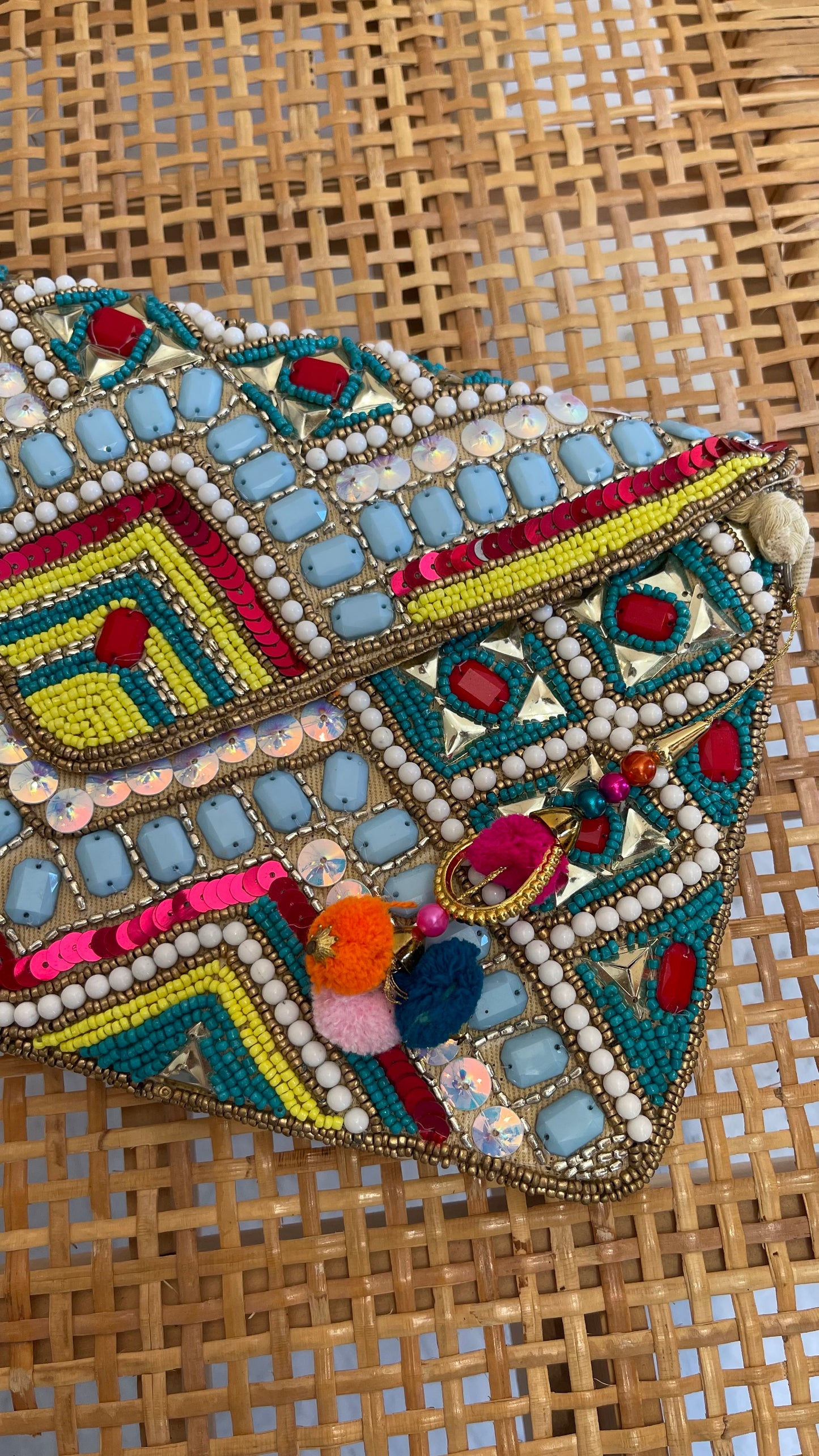 ÍNDIA | Clutch com pedras