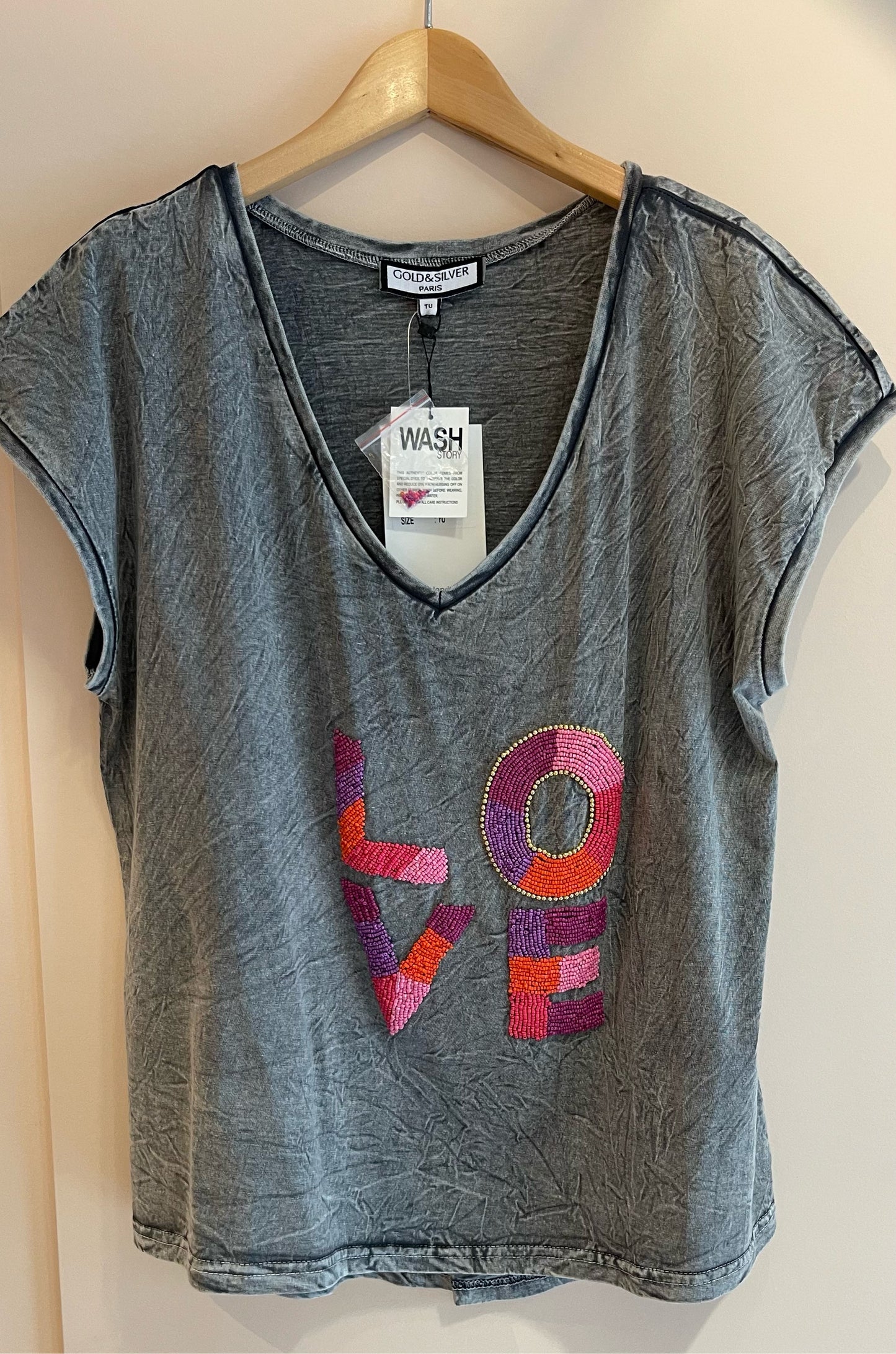 AMOR |Camiseta con cuentas